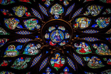 Best Time to Visit Sainte Chapelle Stained Glass Windows (+ Window Guide) | World In Paris