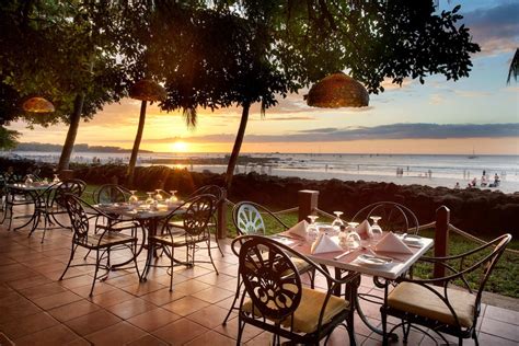 Hotel Tamarindo Diria Beach Resort | Classic Vacations