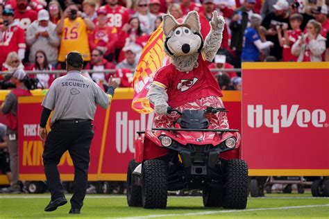 Who is the Kansas City Chiefs mascot?