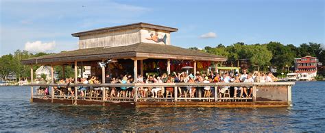 Okoboji Boat Works Cruises