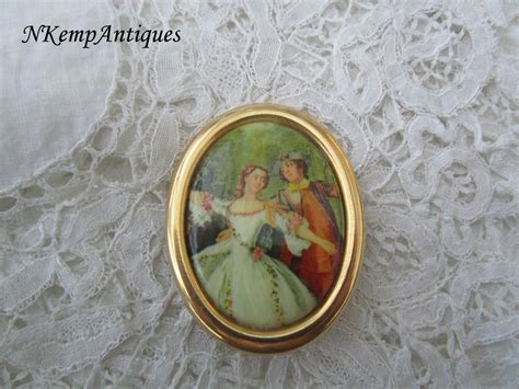 Vintage Brooch - Etsy