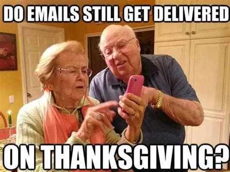 all thanksgiving viral memes (With images) | Work humor, Funny ...