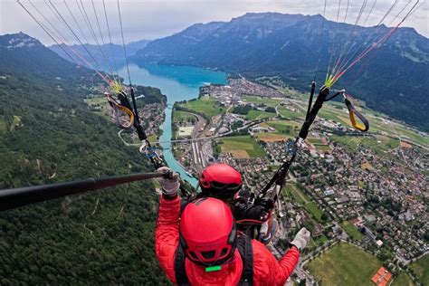 A Guide to the Best Paragliding in Interlaken Switzerland (2024) - GTE