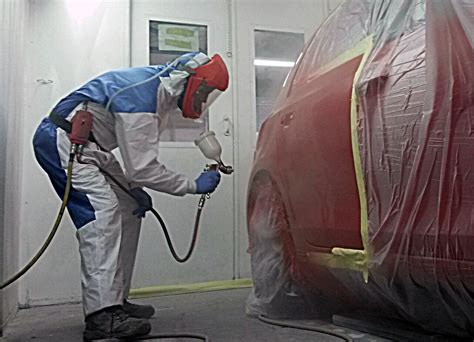 Paintwork Repairs - Lee Maar, car and motor body repair specialists in Dronfield and Sheffield