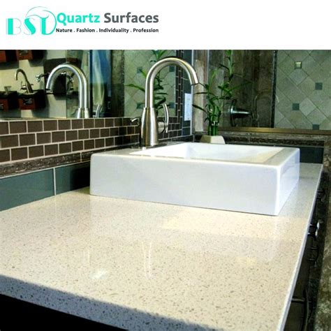 Iced White Quartz Slabs for Kitchen Countertop - White Quartz Kitchen ...