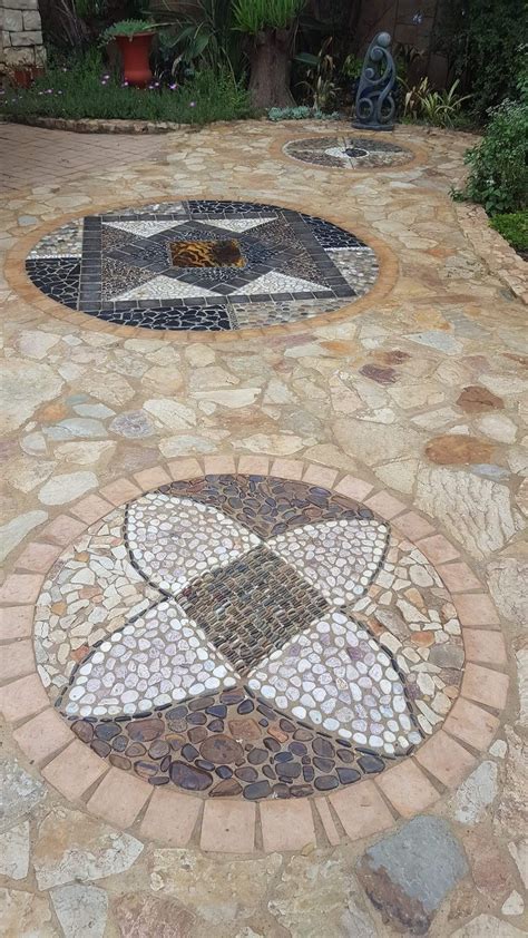 Pebble Mosaics: Beautiful Designs for Your Garden