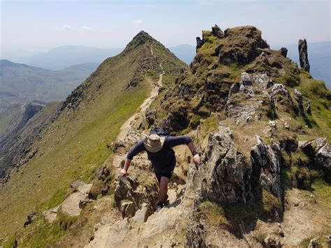 Paths up Snowdon in Order of Difficulty | Hints and Tips for Climbing Yr Wyddfa Snowdon