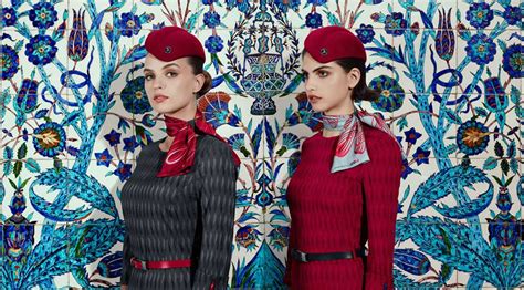 Turkish Airlines unveils new cabin crew uniform – Business Traveller