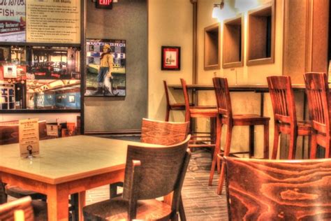 A room at a random coffee shop Photos in .jpg format free and easy ...