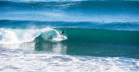 What Makes Moana Jones Wong the World's Best Pipe Surfer? Watch and Learn | GearJunkie