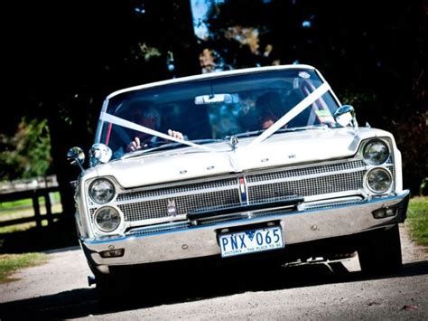 Mornington Chauffeured Limousine - Vic Wedding Car Association