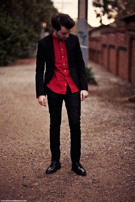 Stylish Black and Red Men's Outfit