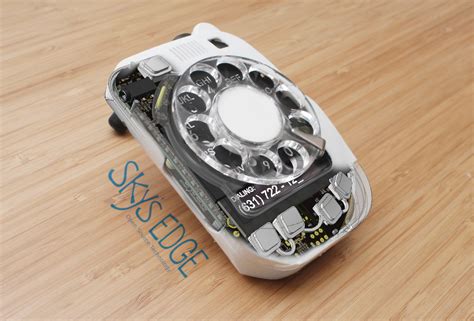 Rotary Un-Smartphone is a rotary dial phone based on Arduino, 4G LTE ...