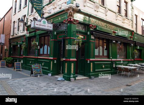 Morning star pub, Belfast Stock Photo - Alamy