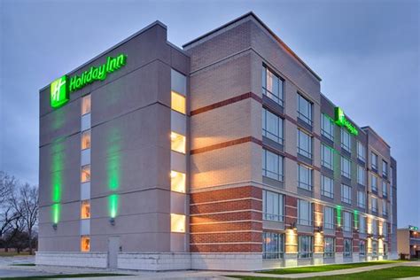 Holiday Inn Sarnia Hotel & Conf Center - UPDATED 2019 Prices, Reviews ...