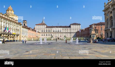 Royal palace turin palazzo reale torino italy hi-res stock photography ...