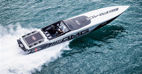 3,100 HP Mercury Engined Cigarette 515 Offshore Racing Boat