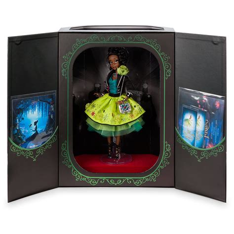 Disney Limited Edition Dolls: Photo