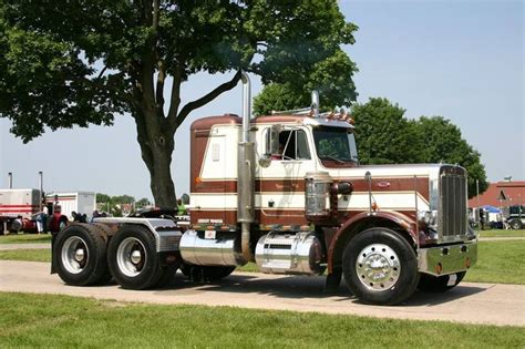 597 best images about Peterbilt 359 on Pinterest | Semi trucks ...