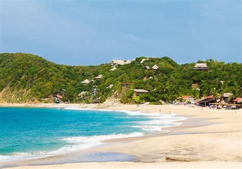 10 Best Beaches in Oaxaca, Mexico - Goats On The Road