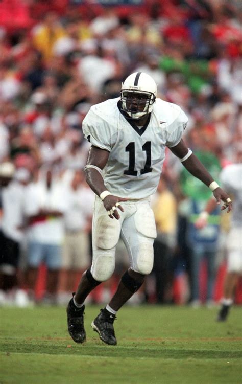 Penn State football: A look at Penn State legend LaVar Arrington