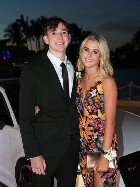 100+ PHOTOS: Miami State High School formal | Gold Coast Bulletin