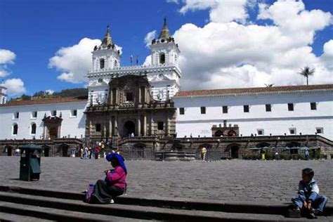 5 lugares turísticos que debes visitar en Quito