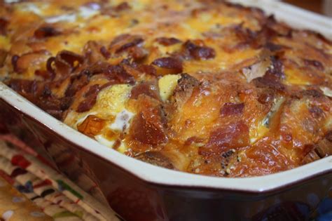 Bacon, Egg, and Cheese Bagel Casserole | The Gourmand Mom