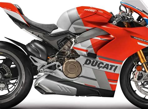 2020 Ducati Panigale V4S Corse Guide • Total Motorcycle