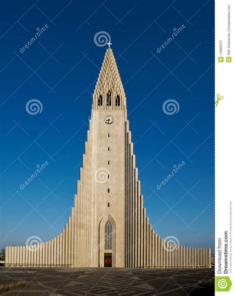 Reykjaviks Hallgrimskirkja stock photo. Image of reykjavik - 14869376