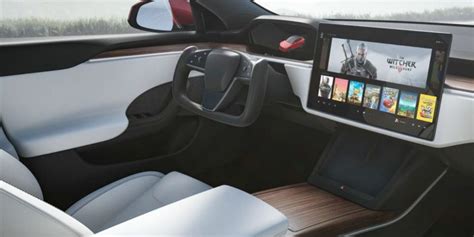 Tesla’s Plaid Interior With New Touchscreens and More – DVN