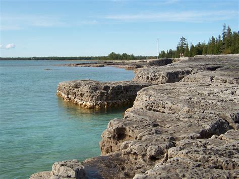 File:Pike Bay rock beach.jpg - Wikipedia, the free encyclopedia