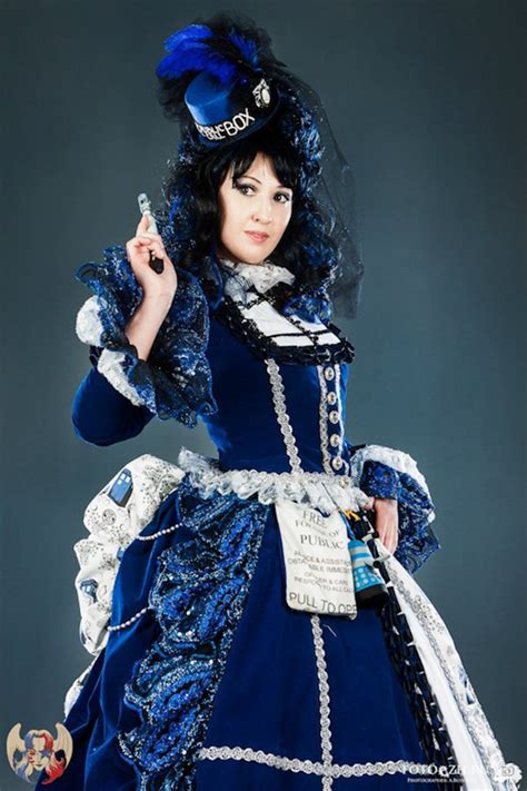 TARDIS Dress Cosplay