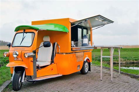 tuk tuk electric food truck | Food truck, Food vans, Food truck design