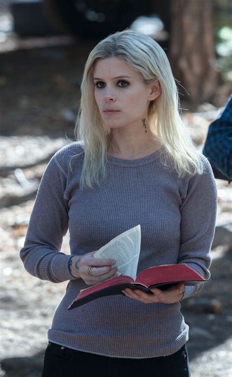 Love Kate Mara's neck tattoo in Transcendence | Kate mara, Fashion, Kate