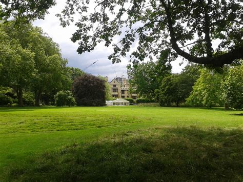 The Lambeth Palace Garden in the Archives – A Monument of Fame