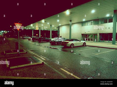 Milton Keynes bus station at night Stock Photo - Alamy