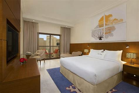 DoubleTree by Hilton Resort & Spa Marjan Island Rooms: Pictures & Reviews - Tripadvisor