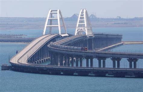 Traffic Halted: Tensions Rise at Kerch Bridge Amidst Crimea Bridge ...