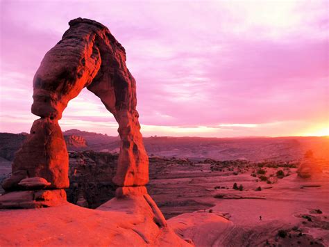 Sunset On Delicate Arch Free Stock Photo - Public Domain Pictures