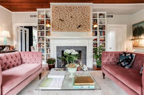 Pink Sofas: An Unexpected Touch Of Color In The Living Room