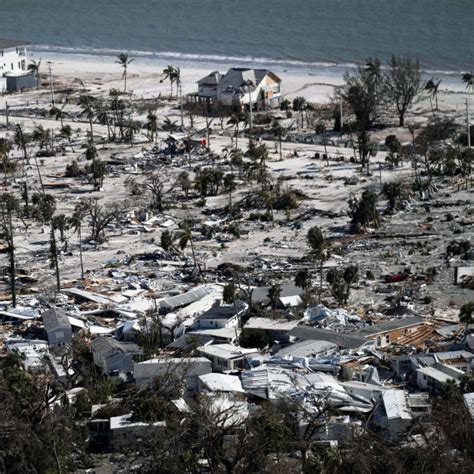 Mapping the Damage From Hurricane Ian in Fort Myers Beach, Florida ...