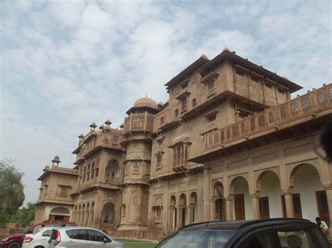 Famous in Bikaner - Sightseeing, Food and Activities to Do