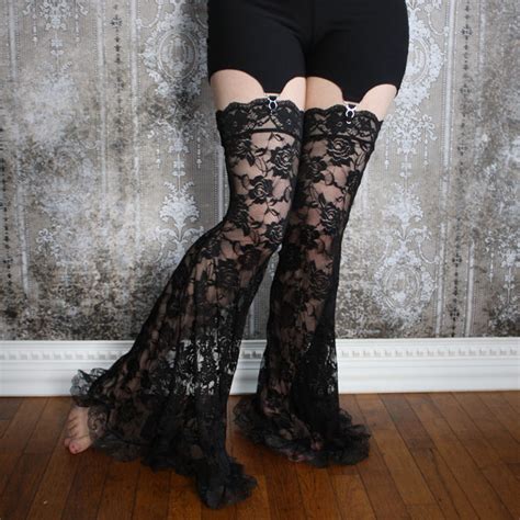 La Rose Gothique Black Lace Garter Leggings – auralynne