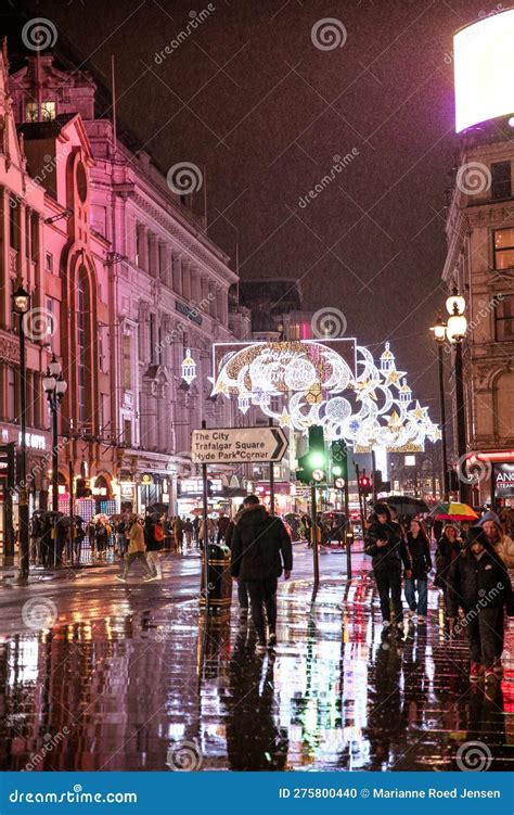 The Piccadilly Circus at Night in London Editorial Image - Image of ...