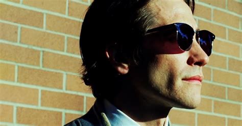 Review: Jake Gyllenhaal Becomes the 'Nightcrawler' • Rick Chung ...