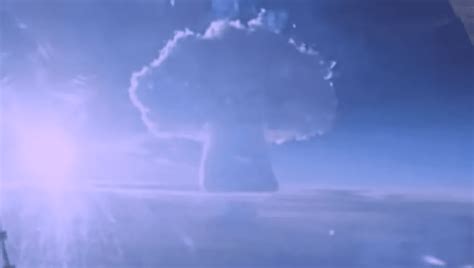 Tsar Bomba: The Biggest Nuclear Bomb Ever Detonated | IFLScience