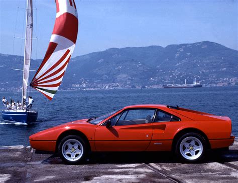 Ferrari 328 GTB (1985) - Ferrari.com