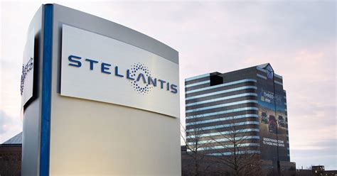 Stellantis evaluating use of Auburn Hills headquarters | Crain's ...