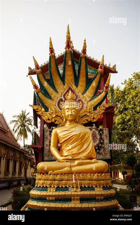 Buddha statue at a temple, Vientiane, Laos Stock Photo - Alamy